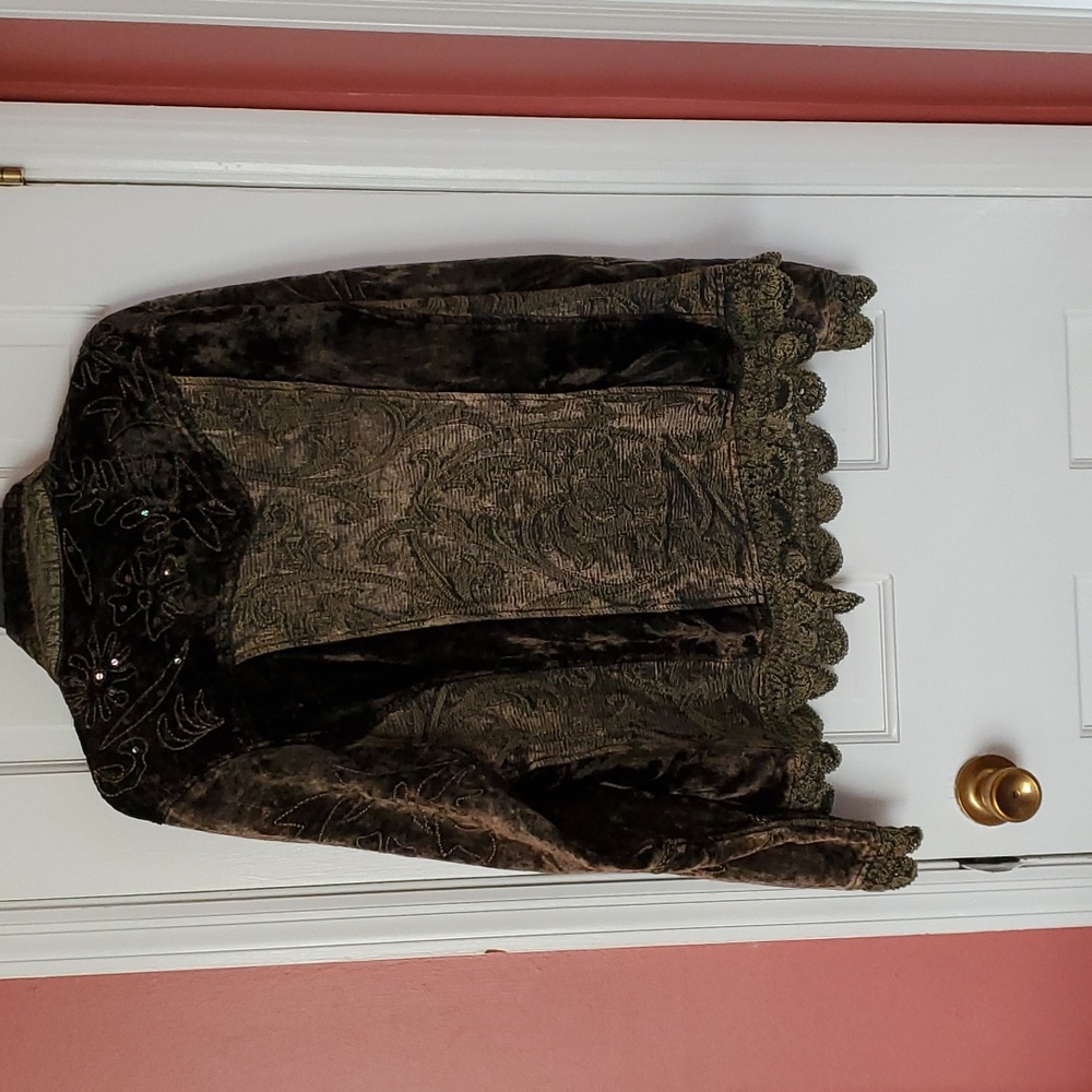 Jacket - Picture 2 of 7